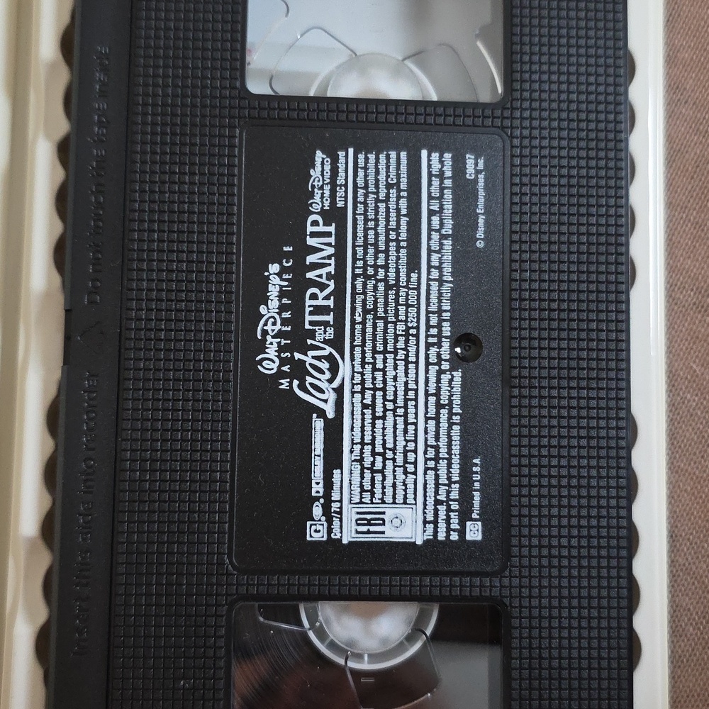Lady and the Tramp VHS - Picture 3 of 3